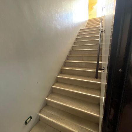 Appartement Mansardine Metropolitane à Brescia Extérieur photo