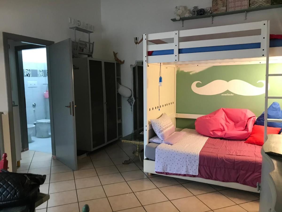 Appartement Mansardine Metropolitane à Brescia Extérieur photo