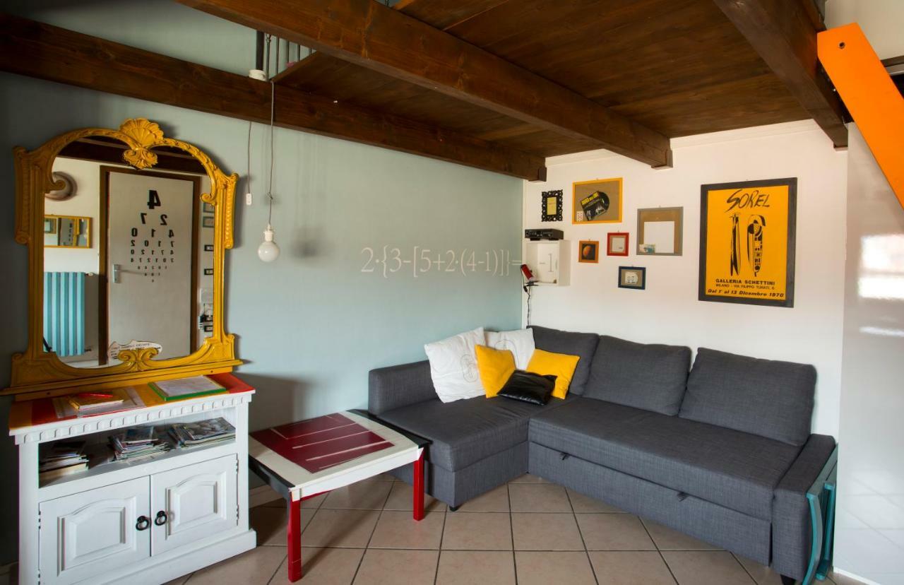 Appartement Mansardine Metropolitane à Brescia Extérieur photo