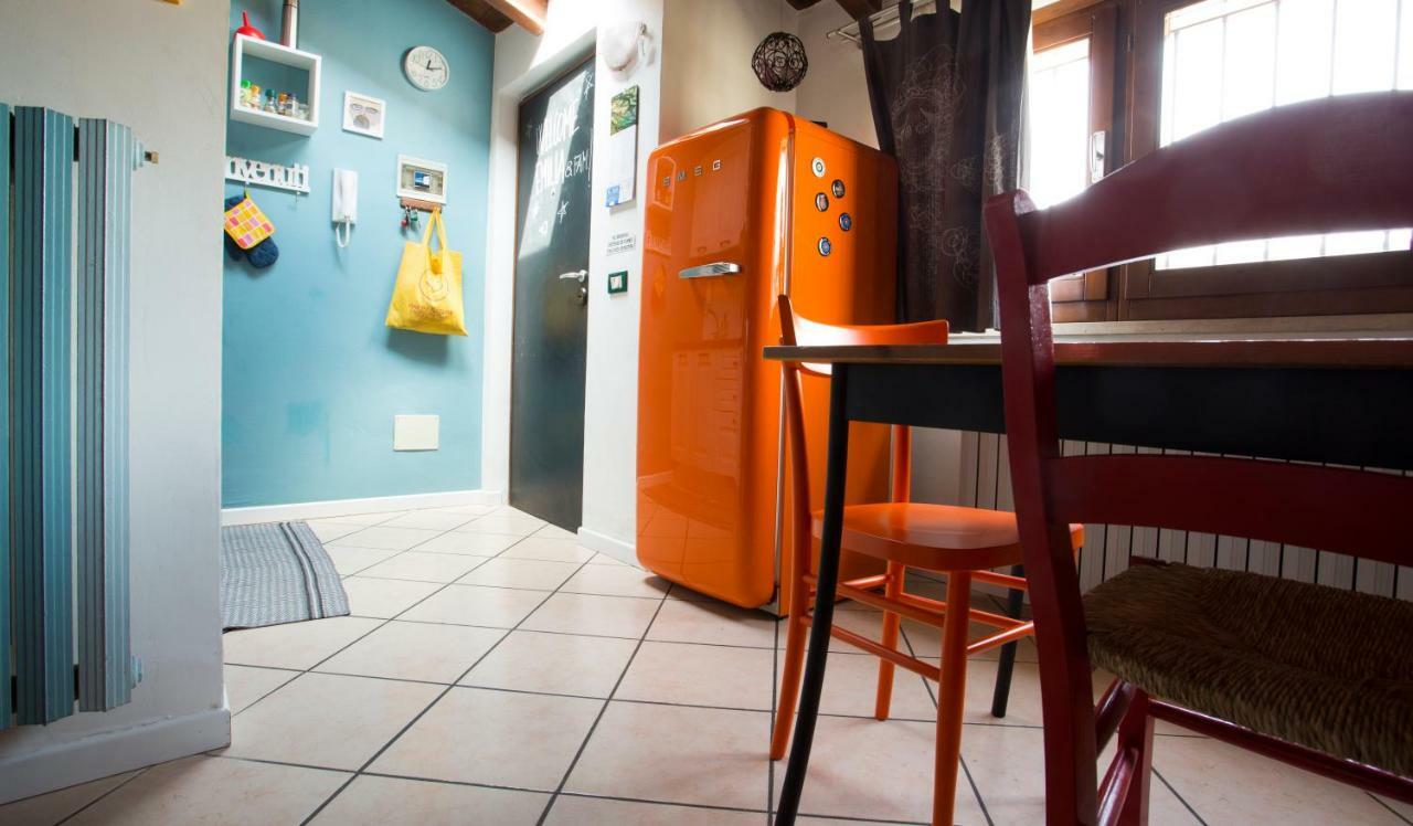 Appartement Mansardine Metropolitane à Brescia Extérieur photo