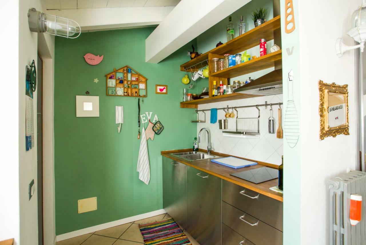 Appartement Mansardine Metropolitane à Brescia Extérieur photo