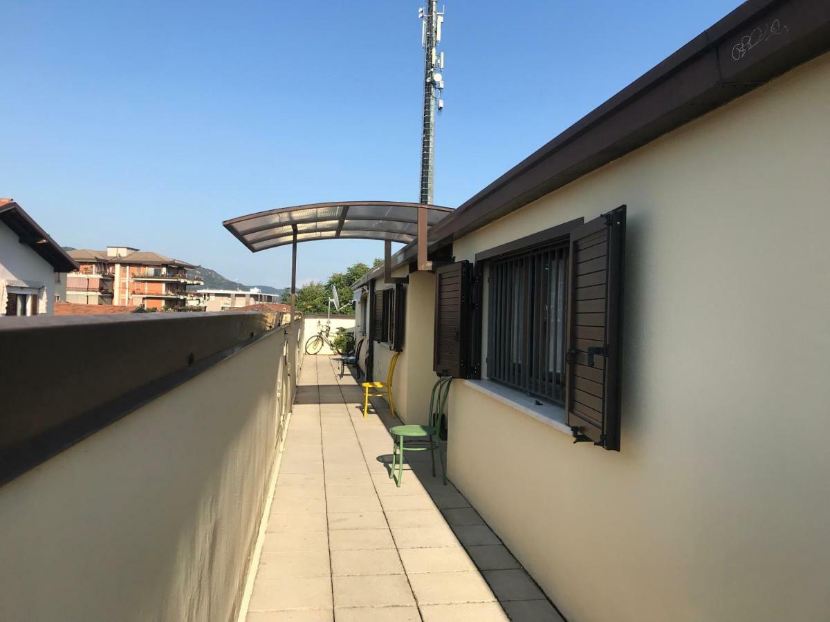 Appartement Mansardine Metropolitane à Brescia Extérieur photo